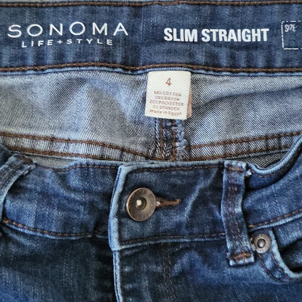 Jeans - Picture 3 of 4